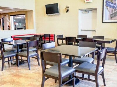 Comfort & Near Universal - N Hollywood - Burbank Los Ángeles